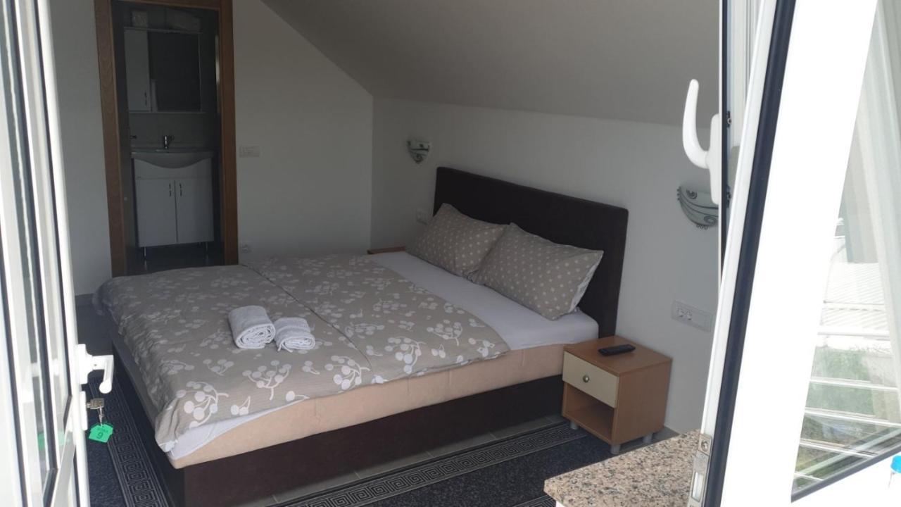 Sobe Rooms Gavrilo Баня-Лука Экстерьер фото