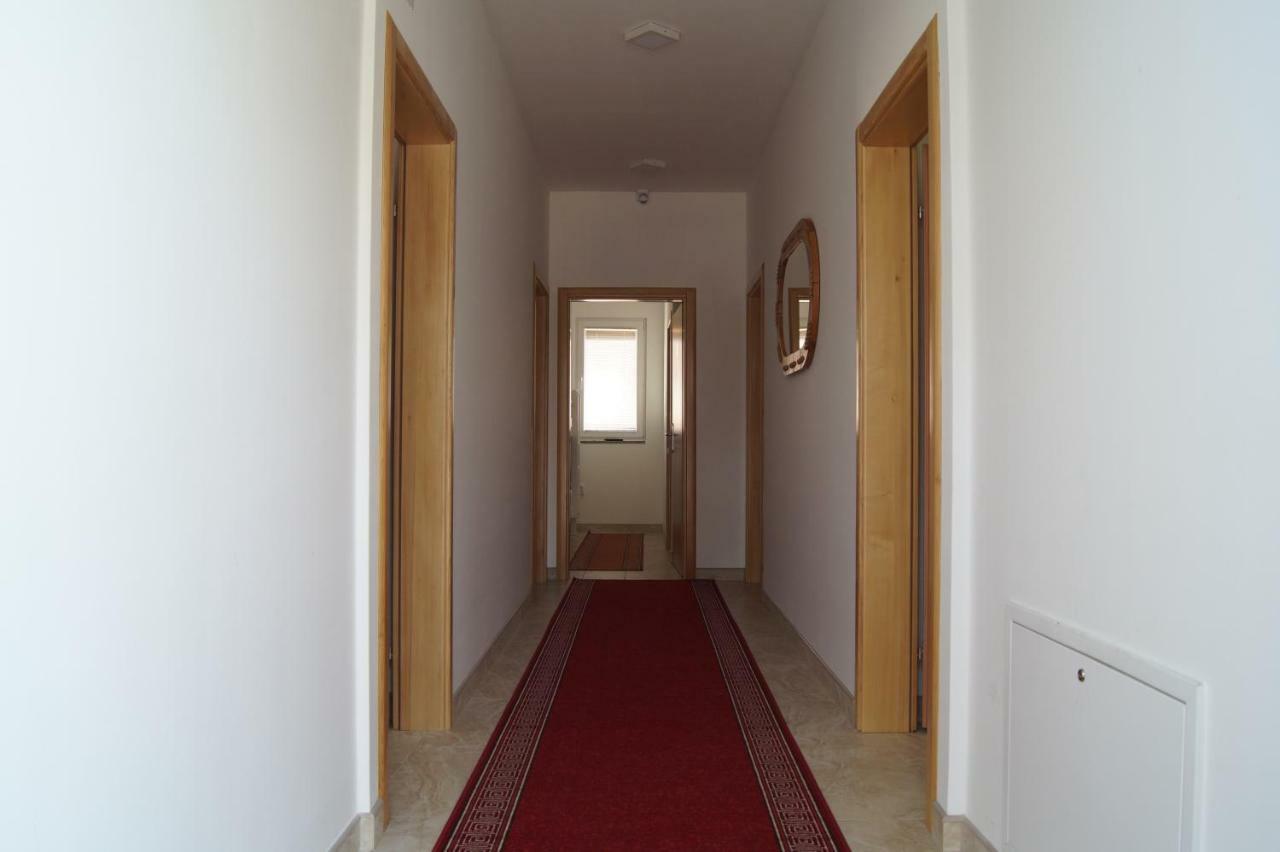 Sobe Rooms Gavrilo Баня-Лука Экстерьер фото