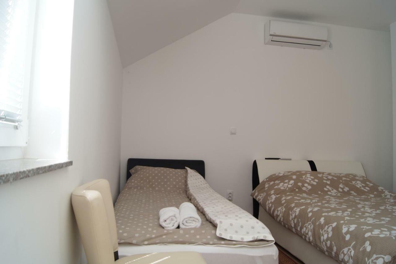 Sobe Rooms Gavrilo Баня-Лука Экстерьер фото